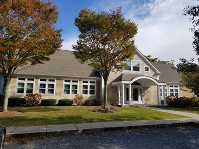 /international/us/15-cape-lane-brewster-ma-110101231940/?lang=en