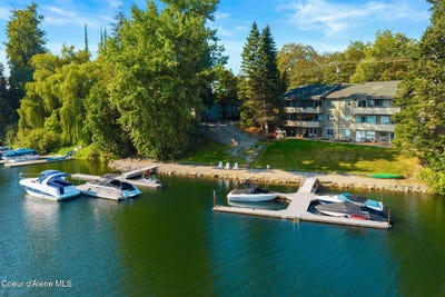 /international/us/720-n-third-ave-sandpoint-id-110106443880/