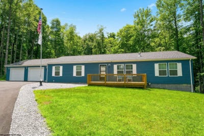 /international/us/65-holleran-heights-kingwood-wv-110109334393/