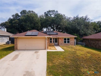 /international/us/2210-barry-drive-killeen-tx-110103226486/