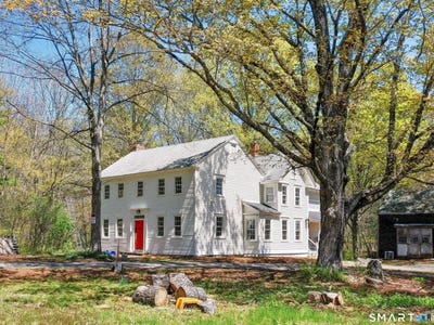 /international/us/760-upper-maple-street-killingly-ct-110107710387/
