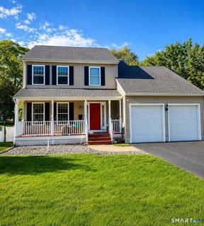/international/us/371-tyler-avenue-groton-ct-110108552798/