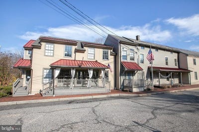 /international/us/30-w-bridge-street-new-hope-pa-110106676869/