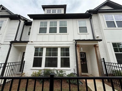 /international/us/3274-enfield-court-tucker-ga-110106613434/