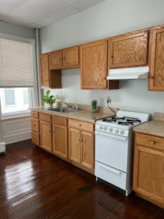 /international/us/1053-park-ave-schenectady-ny-110108357986/