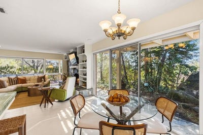 /international/us/2736-circle-drive-escondido-ca-110120460794/