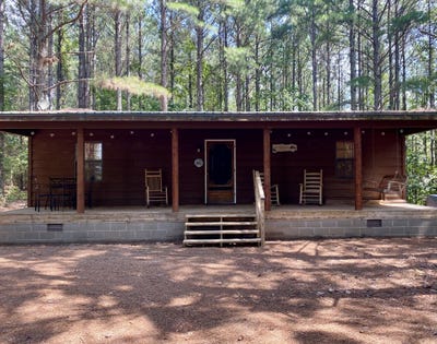 /international/us/1490-county-rd-83-waterloo-al-110100588077/