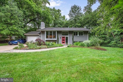 /international/us/5-persimmon-ct-bethesda-md-110107893610/