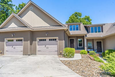/international/us/52-cypress-circle-southern-pines-nc-110108120822/