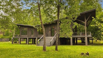 /international/us/7098-lower-burningtown-road-franklin-nc-110108445539/