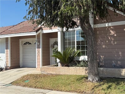 /international/us/1721-home-terrace-pomona-ca-110102497696/