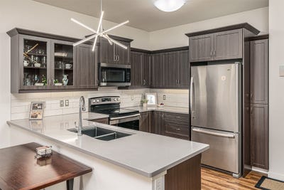 /international/us/100-woodlands-way-kalispell-mt-110108549135/