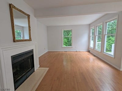 /international/us/22-arthurs-court-berkeley-heights-twp-nj-110100197591/