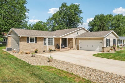 /international/us/266-cherry-valley-drive-amherst-oh-110101063889/?lang=en