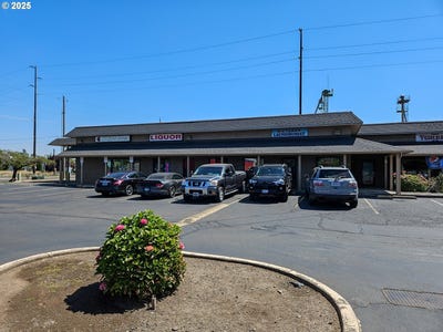 /international/us/230-n-3rd-st-harrisburg-or-110101297789/?lang=en