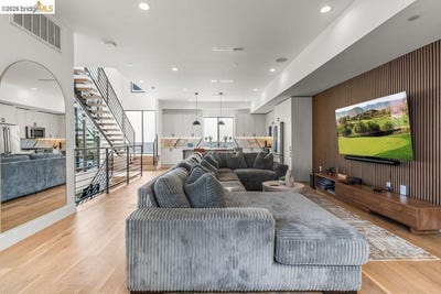 /international/us/6503-n-contour-ln-north-hollywood-los-angeles-ca-110107959684/?lang=zh-cn