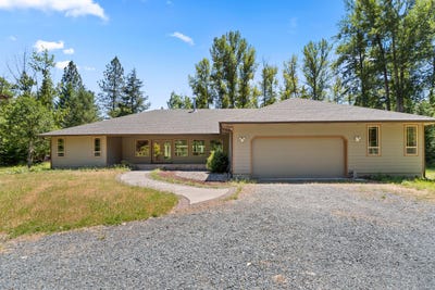/international/us/2525-leland-road-wolf-creek-or-110099989315/
