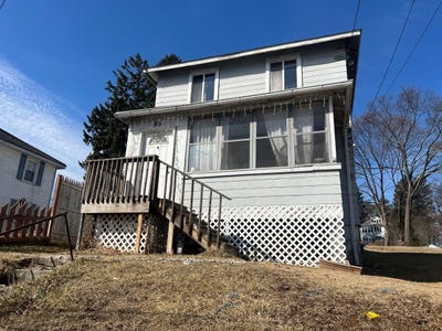 /international/us/85-fowler-avenue-newburgh-ny-110098321365/