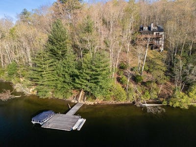 /international/us/eagle-watch-drive-lot-100-tuckasegee-nc-110110348982/