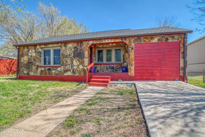 /international/us/609-s-st-charles-avenue-joplin-mo-110098338851/