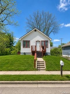 /international/us/148-russell-street-pontiac-mi-110108100154/