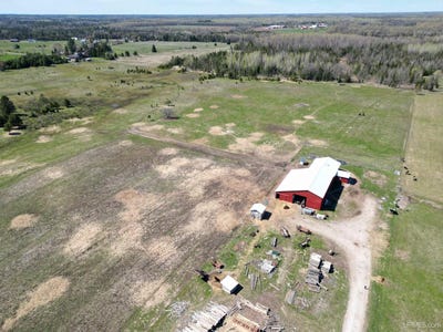 /international/us/3848-cr426-24th-road-cornell-mi-110108119626/