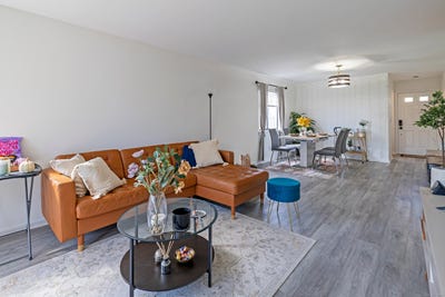 /international/us/39-lance-circle-bridgeport-ct-110107605937/