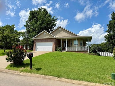 /international/us/101-robby-lane-farmington-mo-110100978113/