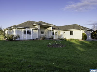 /international/us/41-kula-lane-sequim-wa-110098685230/