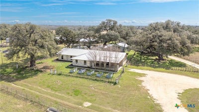 /international/us/1157-tulley-road-cuero-tx-110093116888/