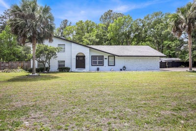 /international/us/912-s-5th-street-macclenny-fl-110107340223/