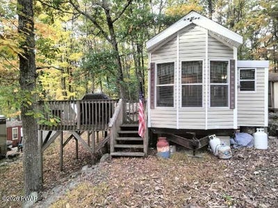 /international/us/105-viking-drive-milford-pa-110120513700/