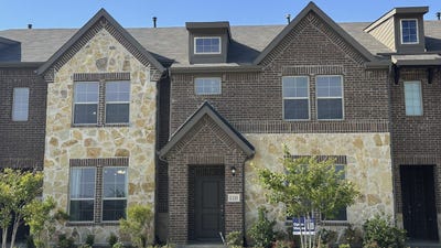 /international/us/1320-kimzey-street-royse-city-tx-110098585928/