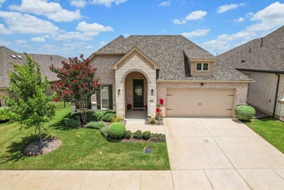 /international/us/919-capella-lane-mansfield-tx-110109117741/