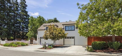 /international/us/16995-pine-way-morgan-hill-ca-110106310930/