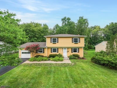 /international/us/43-chaucer-dr-berkeley-heights-twp-nj-110120065237/