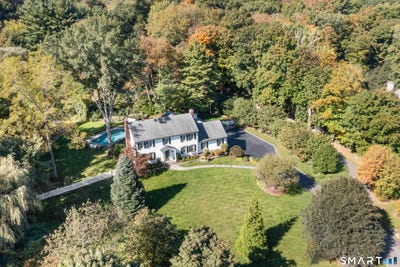 /international/us/217-white-oak-shade-road-new-canaan-ct-110120460206/
