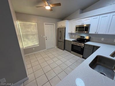 /international/us/2779-tropicana-blvd-naples-fl-110107406730/