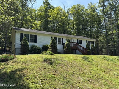 /international/us/142-fawnwood-circle-greentown-pa-110100380579/