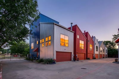 /international/us/1429-caddo-street-dallas-tx-110120014874/