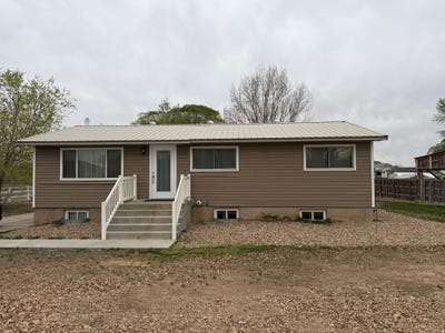 /international/us/378-n-800-e-roosevelt-ut-110106924457/