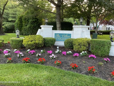 /international/us/74-mc-kinley-drive-ocean-twp-nj-110100153642/