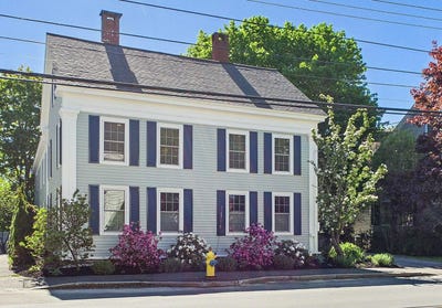 /international/us/1059-washington-street-bath-me-110108499257/