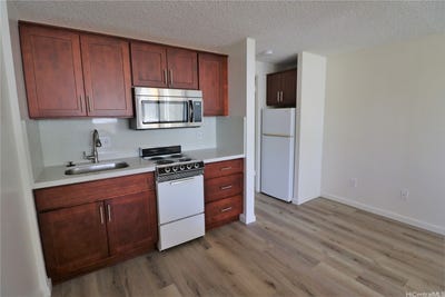 /international/us/2860-waialae-avenue-honolulu-hi-110108379528/