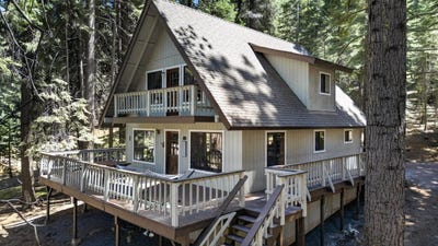 /international/us/124-marion-trail-lake-almanor-west-ca-110108122369/