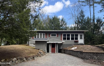 /international/us/104-clarkson-road-chestertown-ny-110107601070/