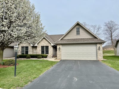 /international/us/1521-rosewood-lane-schererville-in-110108489354/