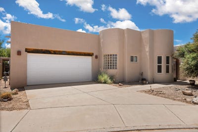 /international/us/2259-calle-de-alifas-los-lunas-nm-110101368153/