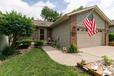 /international/us/917-23rd-avenue-east-moline-il-110108977904/