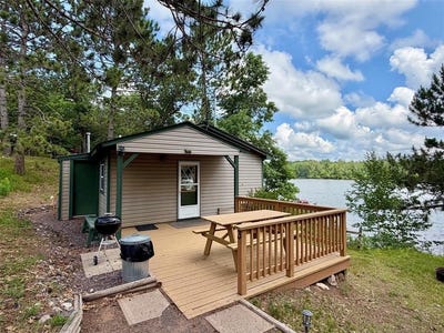 /international/us/6833-view-point-lodge-road-gordon-wi-110120615146/